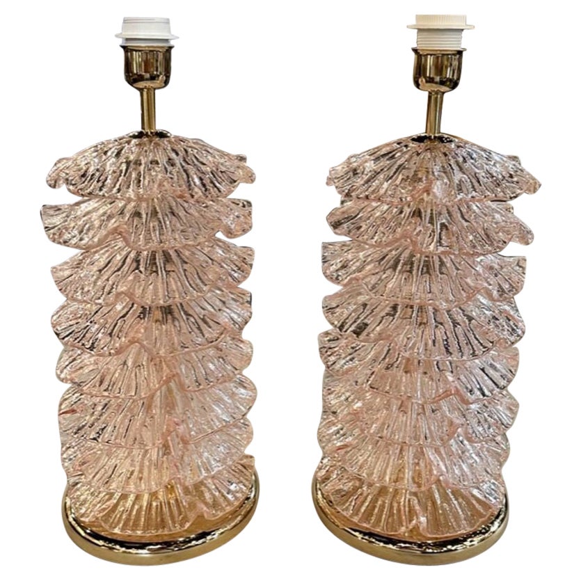 Decorative Pair of Pink Murano brass "Ruffle" Lamps For Sale