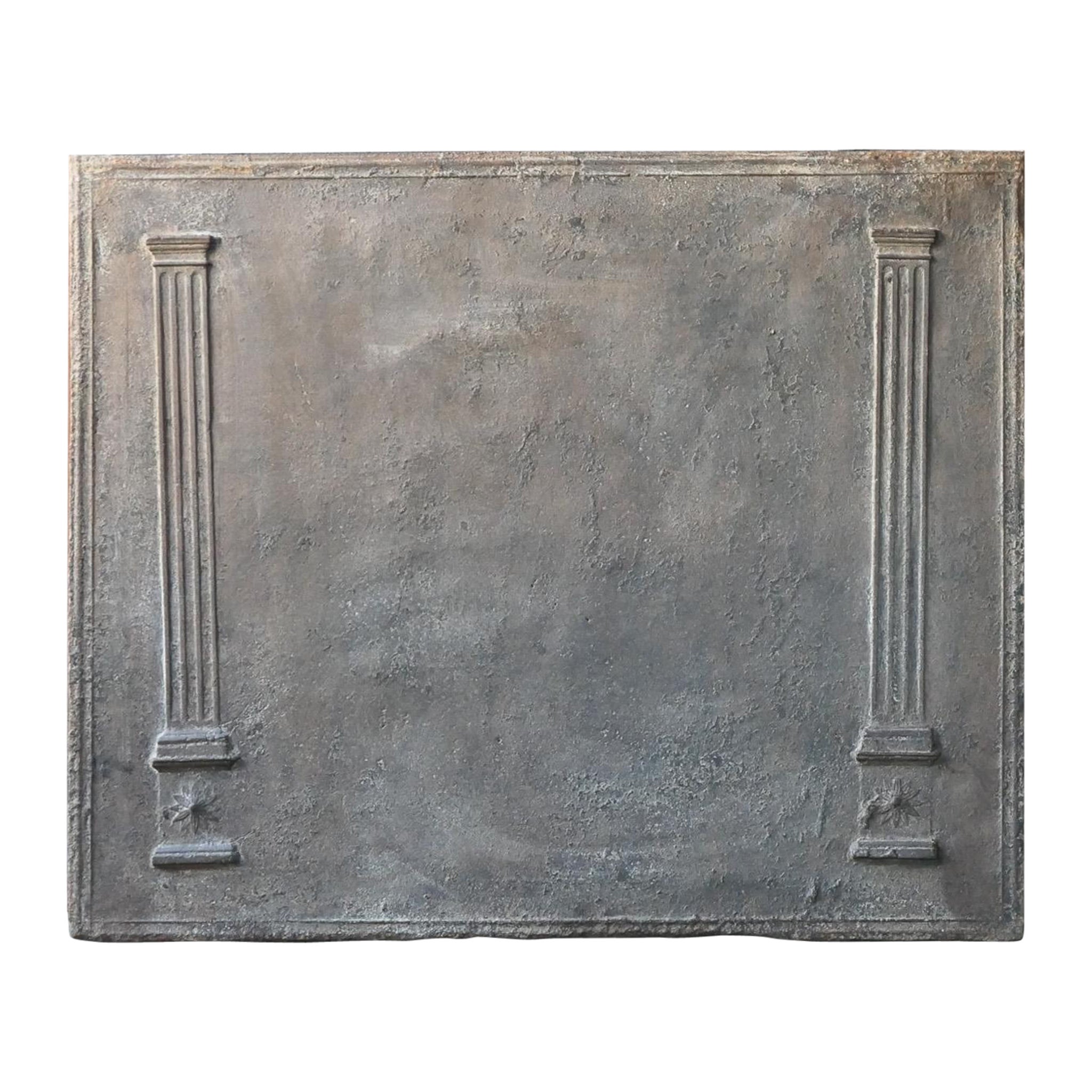 Plaque de cheminée néoclassique française ancienne Pillars of Freedom en vente