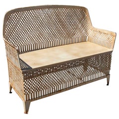 Iron Garden Bench in Retro White Colour and Latticework Decoration