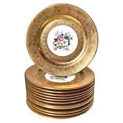 Retro A Set of 12 Lavish Gold Floral Service Cabinet Plates