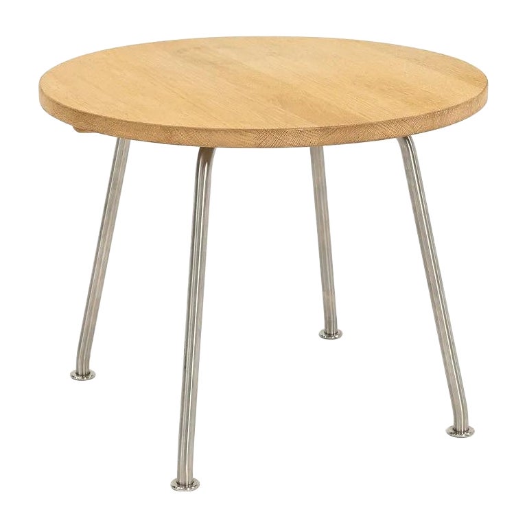 2020 Hans Wegner for Carl Hansen CH415 Side Table in Oak Oil w/ Legs 55cm Top For Sale