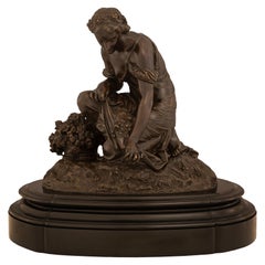 Statue française du 19ème siècle en bronze et marbre signée par Schoenewerk And Marchand