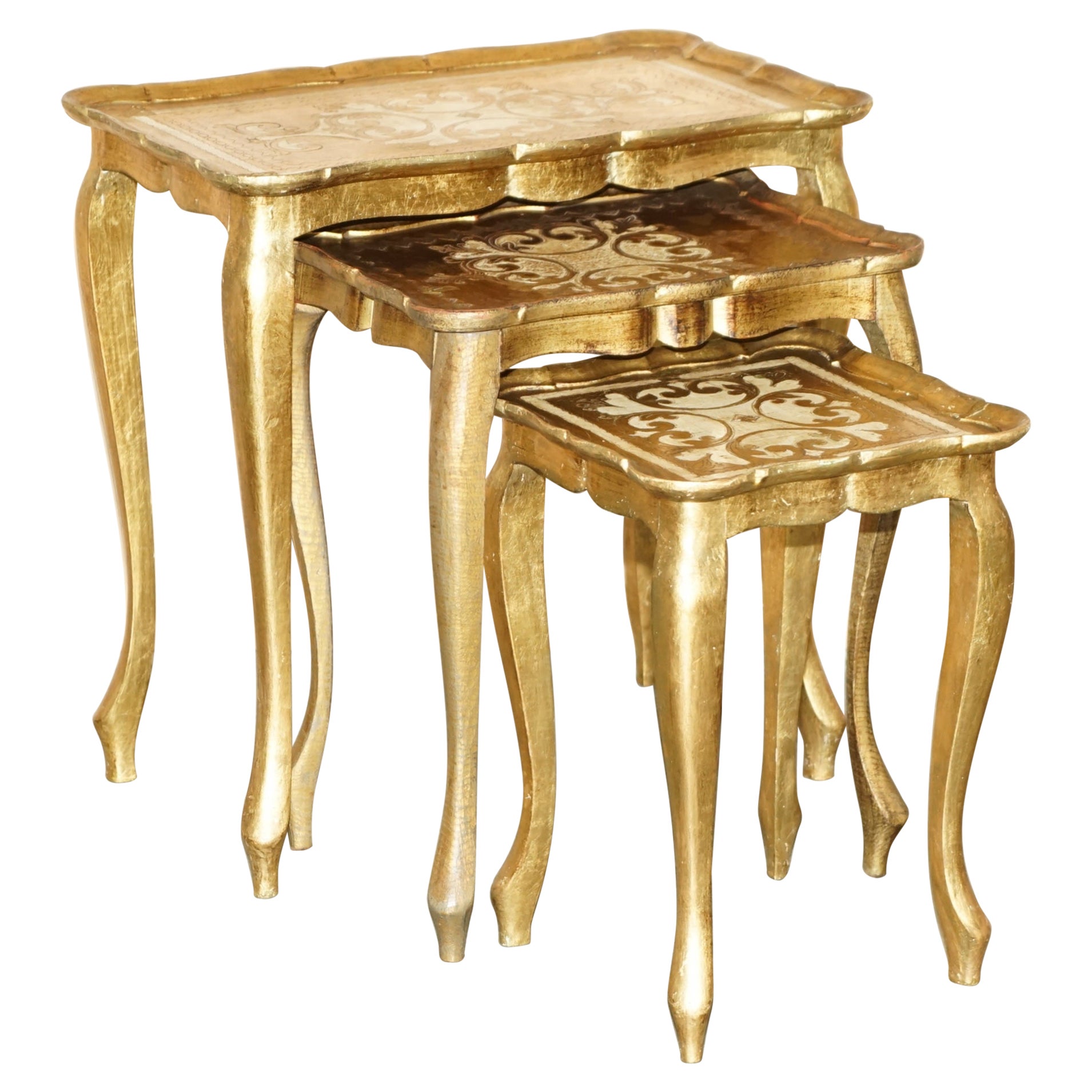 LOVELY ANTiQUE 1930 FLORENTINE VENETIAN HAND PAINTED & GILT NEST OF THREE TABLES For Sale