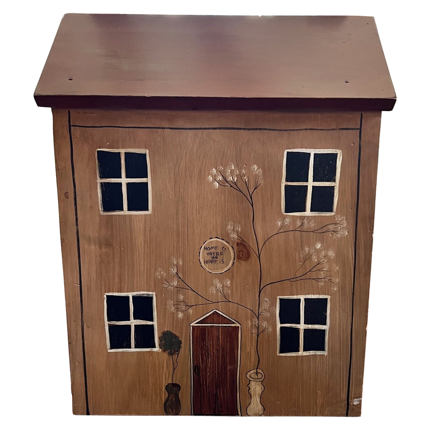 Maison en bois peinte à la main avec rangement - dans un style d'art populaire américain en vente