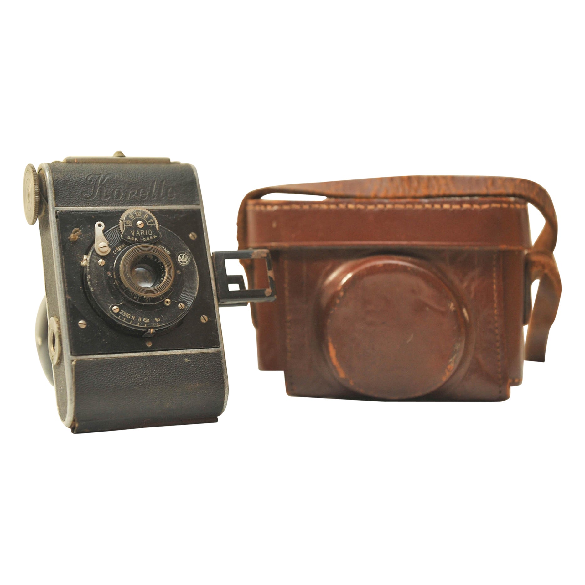 Kochmann Korelle Art Deco German Camera with Vario Leaf Shutter by Gauthier For Sale