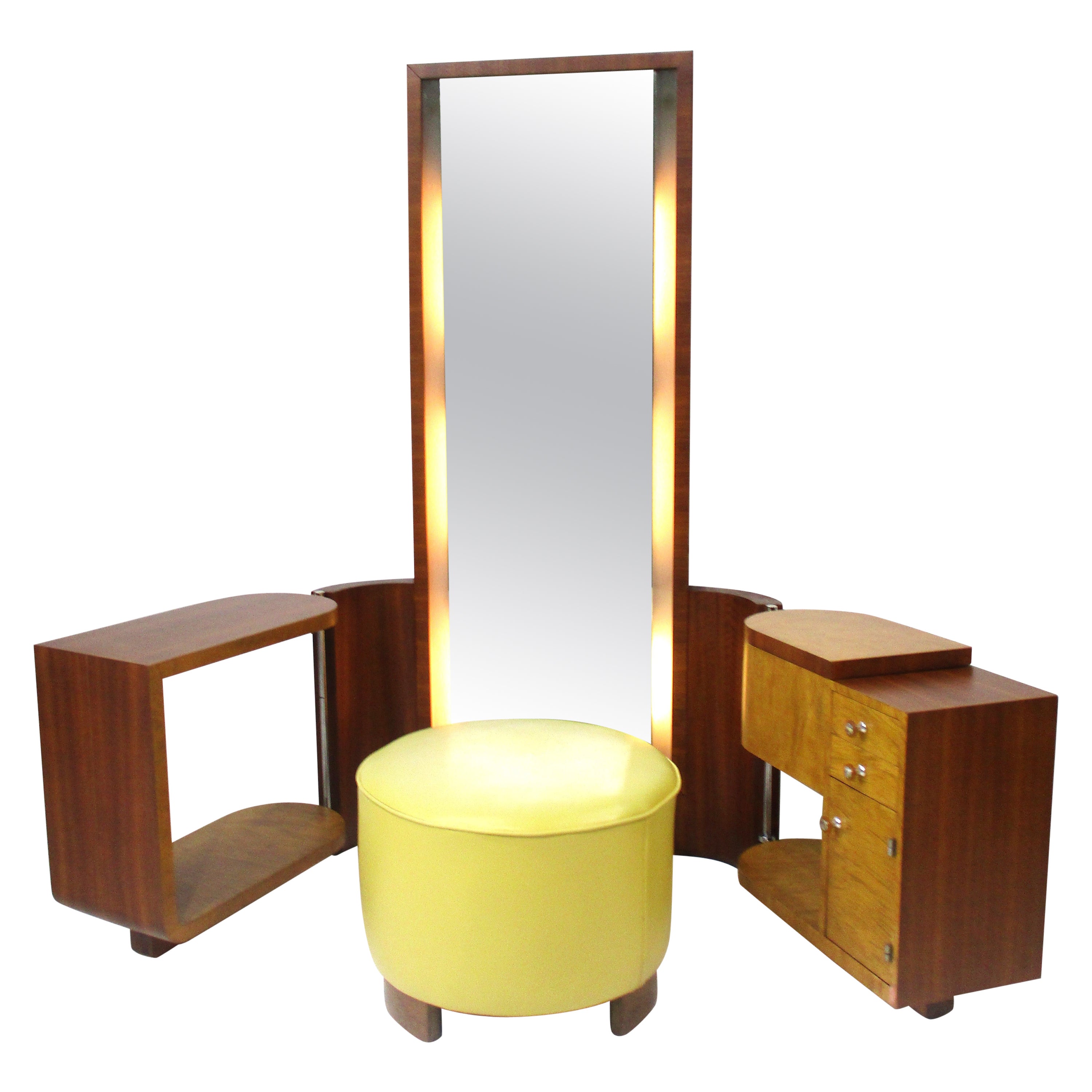 Art Deco Widdicomb Chicago Worlds Fair Illuminated Vanity  For Sale