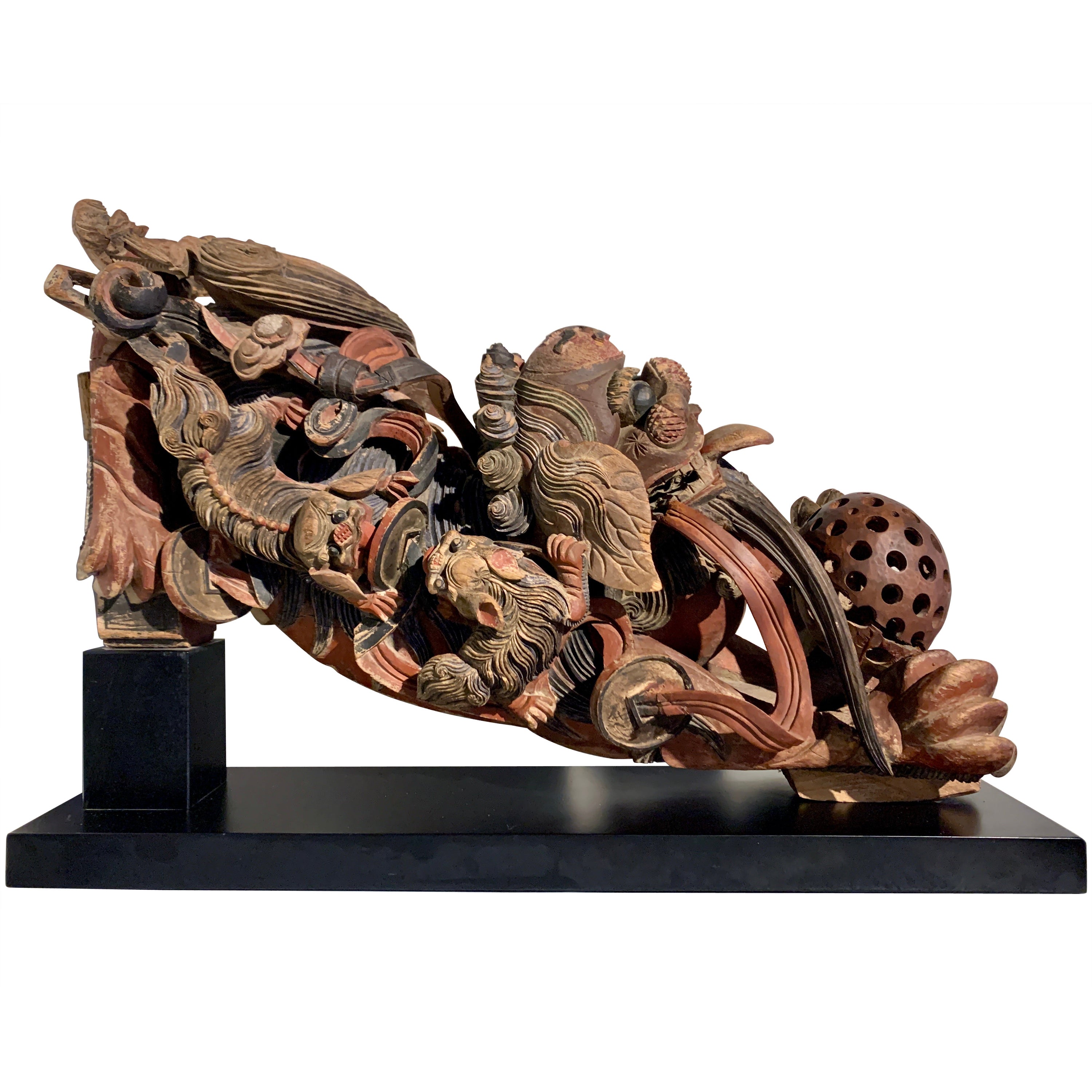 Chinese Foo Lion Corbel, Carved and Painted Poplar Wood, Qing Dynasty, China