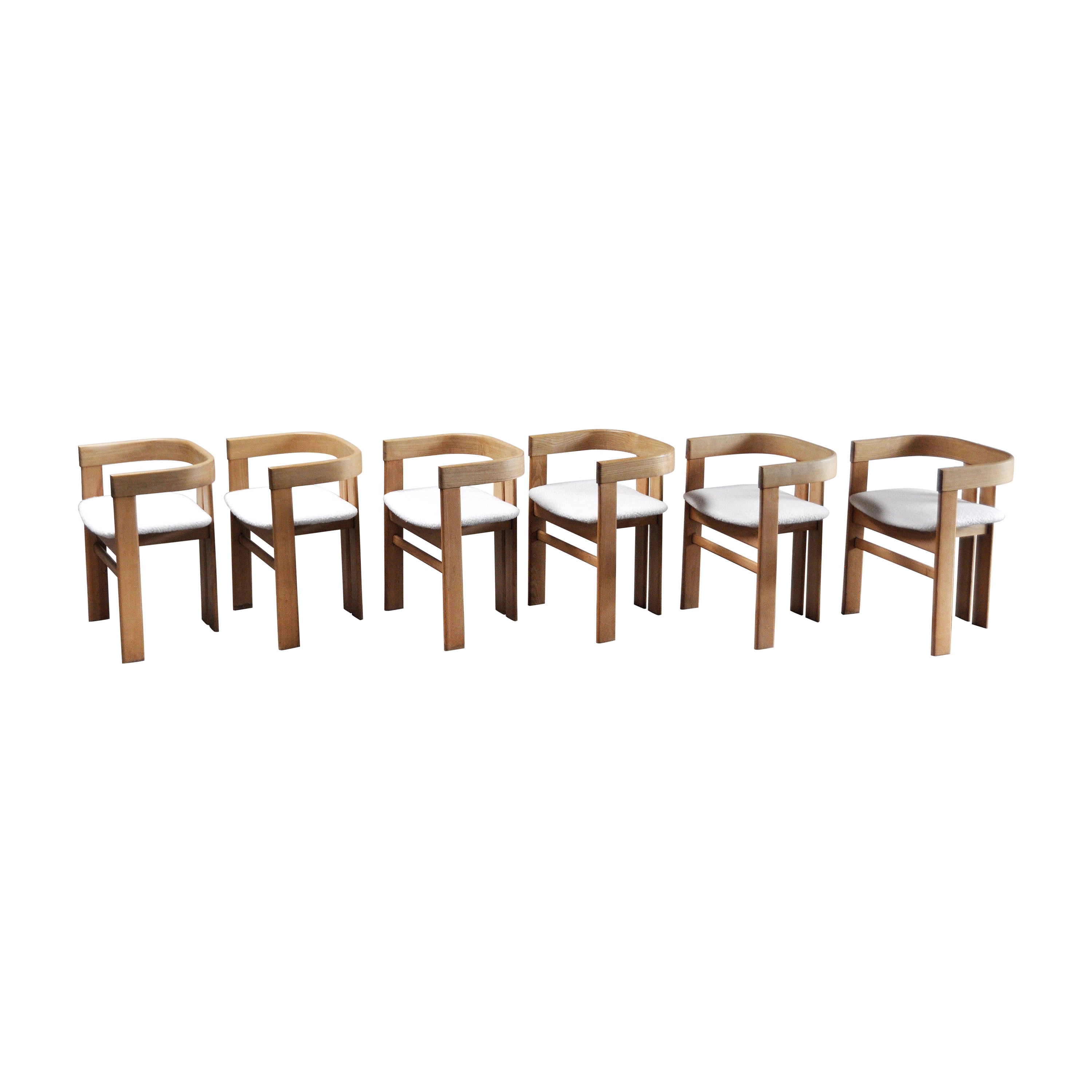 Set of 6 "Pigreco" Dining  Chairs In The Style of Tobia Scarpa, Italy 1960's