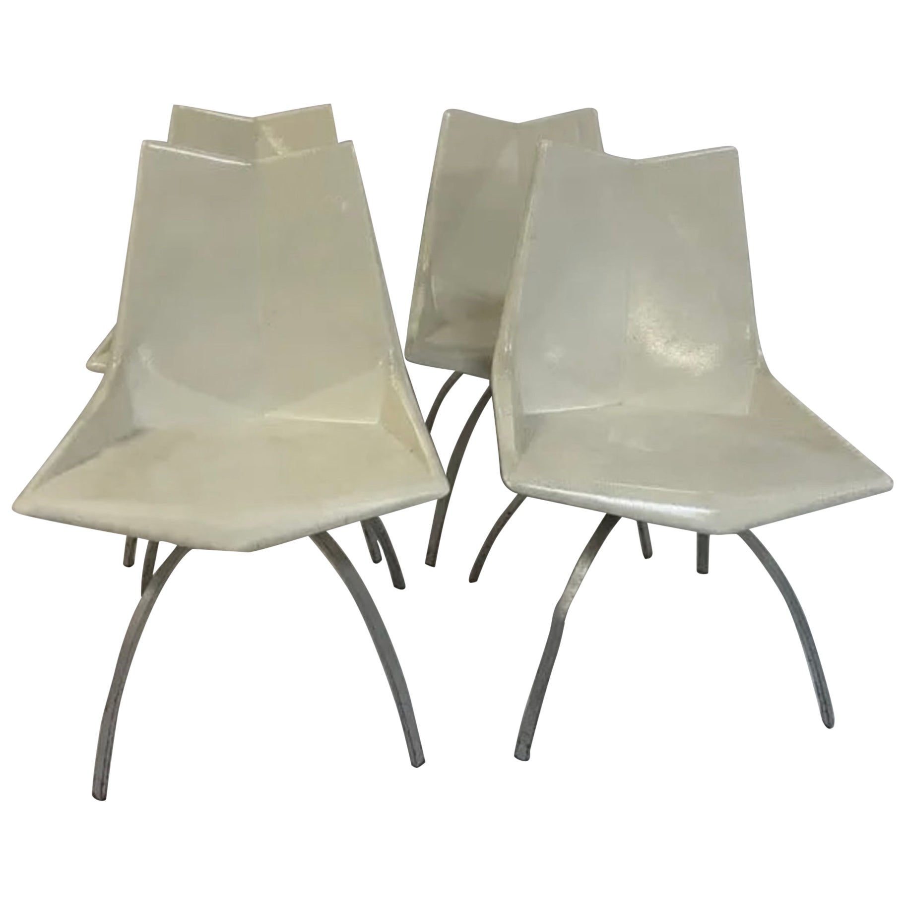4 Original Midcentury weiß Paul McCobb Origami Fiberglass Stühle Spinne Basis im Angebot