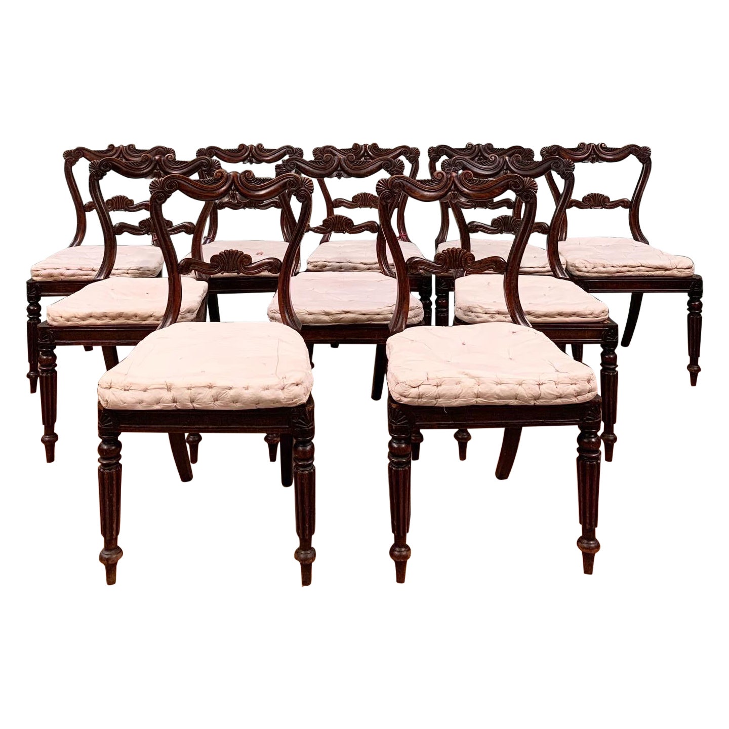 Un bel ensemble de dix chaises de salle à manger George IV, attribué à Gillows