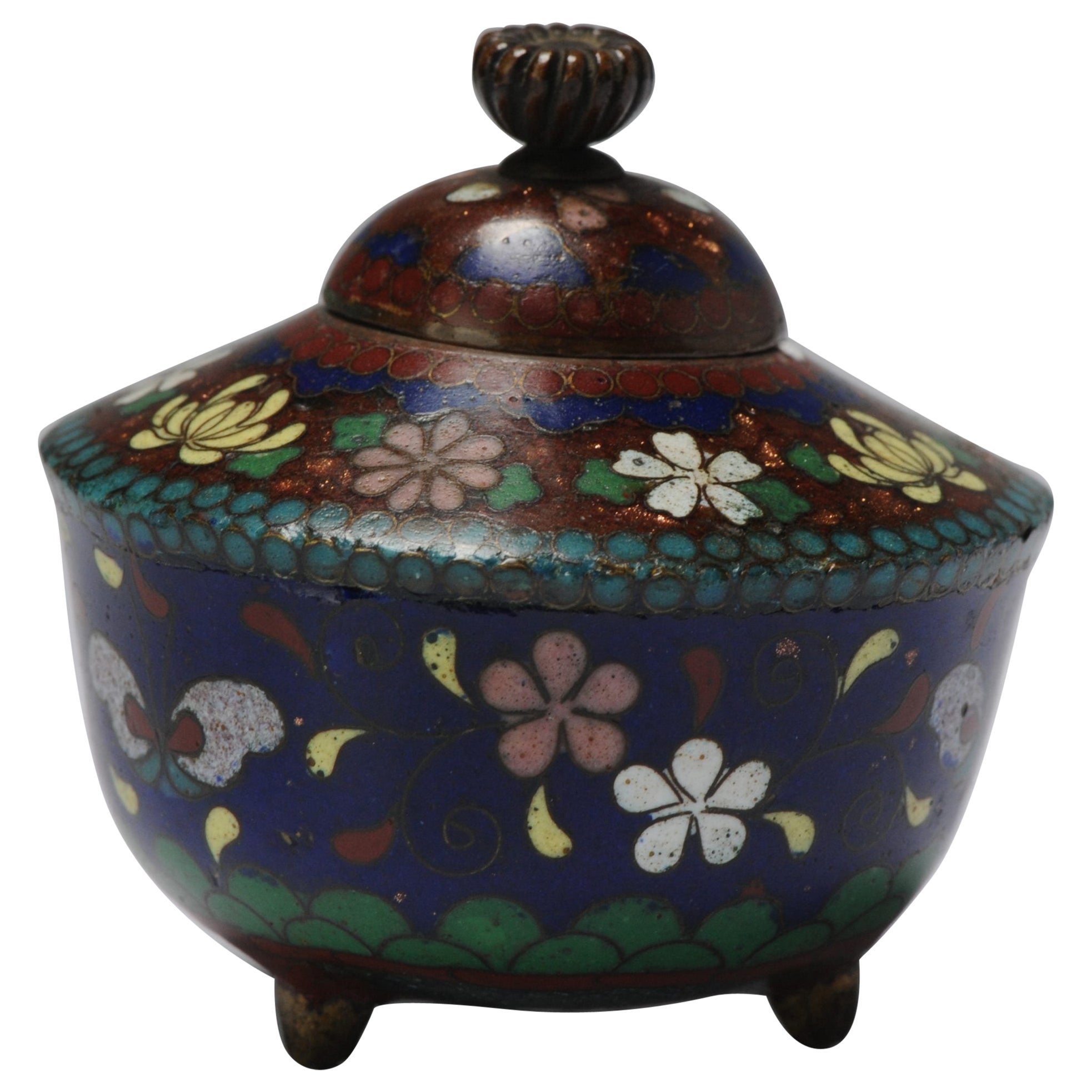 Lovely Antique Meiji Period Japanese Koro Bronze Cloisonne, 19th Century For Sale