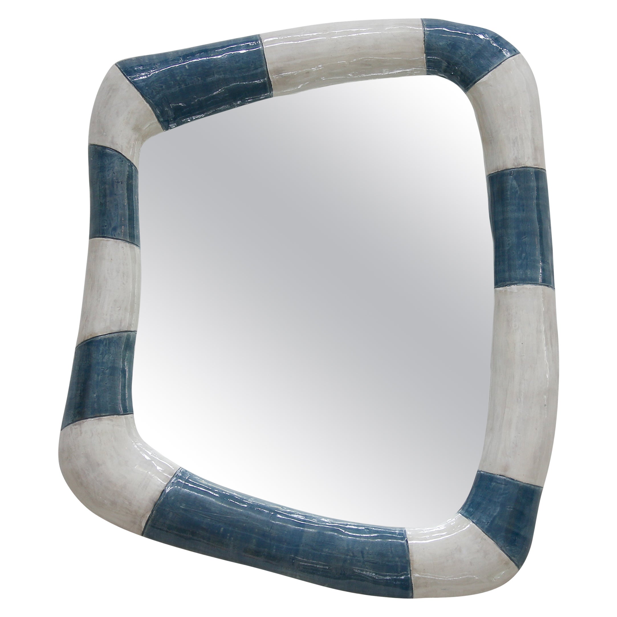 Miroir Echoe bleu par Marcela Cure en vente