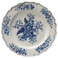 Antique Worchester Porcelain Plate Flower Pattern English, ca 1760-1770