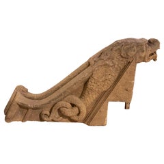 Venetian Hand-Carved Stone Staircase Starter in the Shape of a Dragon