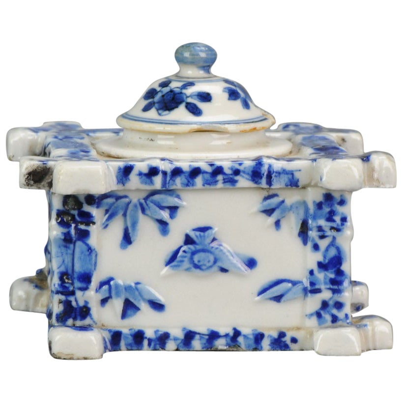 Antique Japanese Hirado Porcelain Ink Pot Well Scholar Table, 19th Cen For Sale