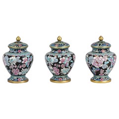 Ensemble de 3 vases chinois anciens/anciens en émail cloissonne République, 20ème siècle