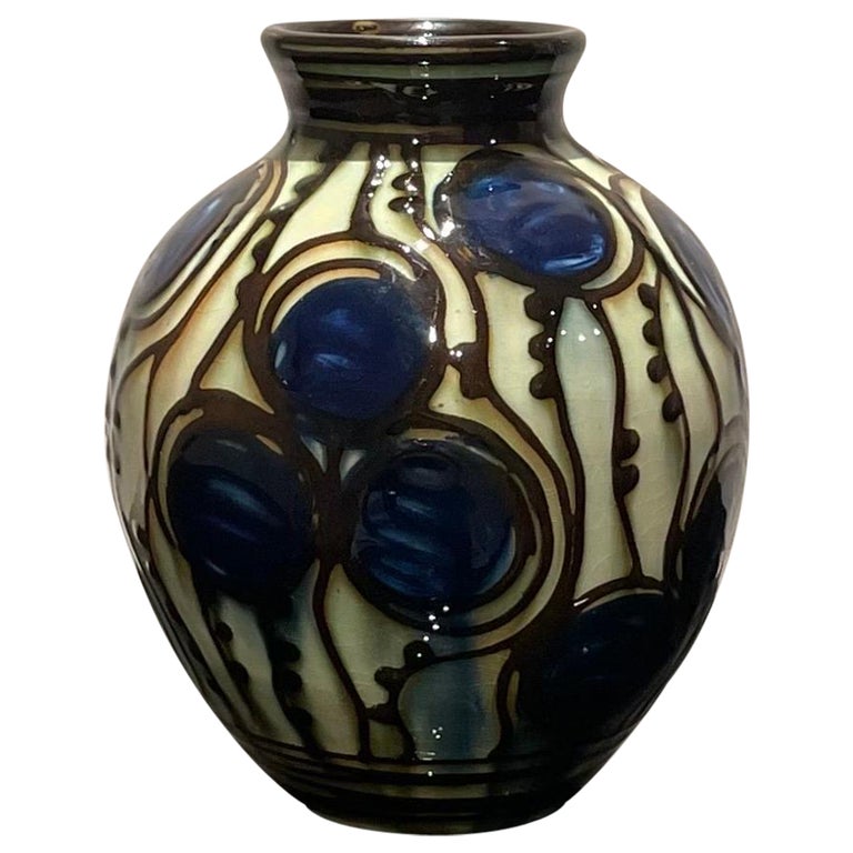 1920s Mint Condition Danish 18 cm Ceramic Vase by Herman Kähler For Sale at  1stDibs