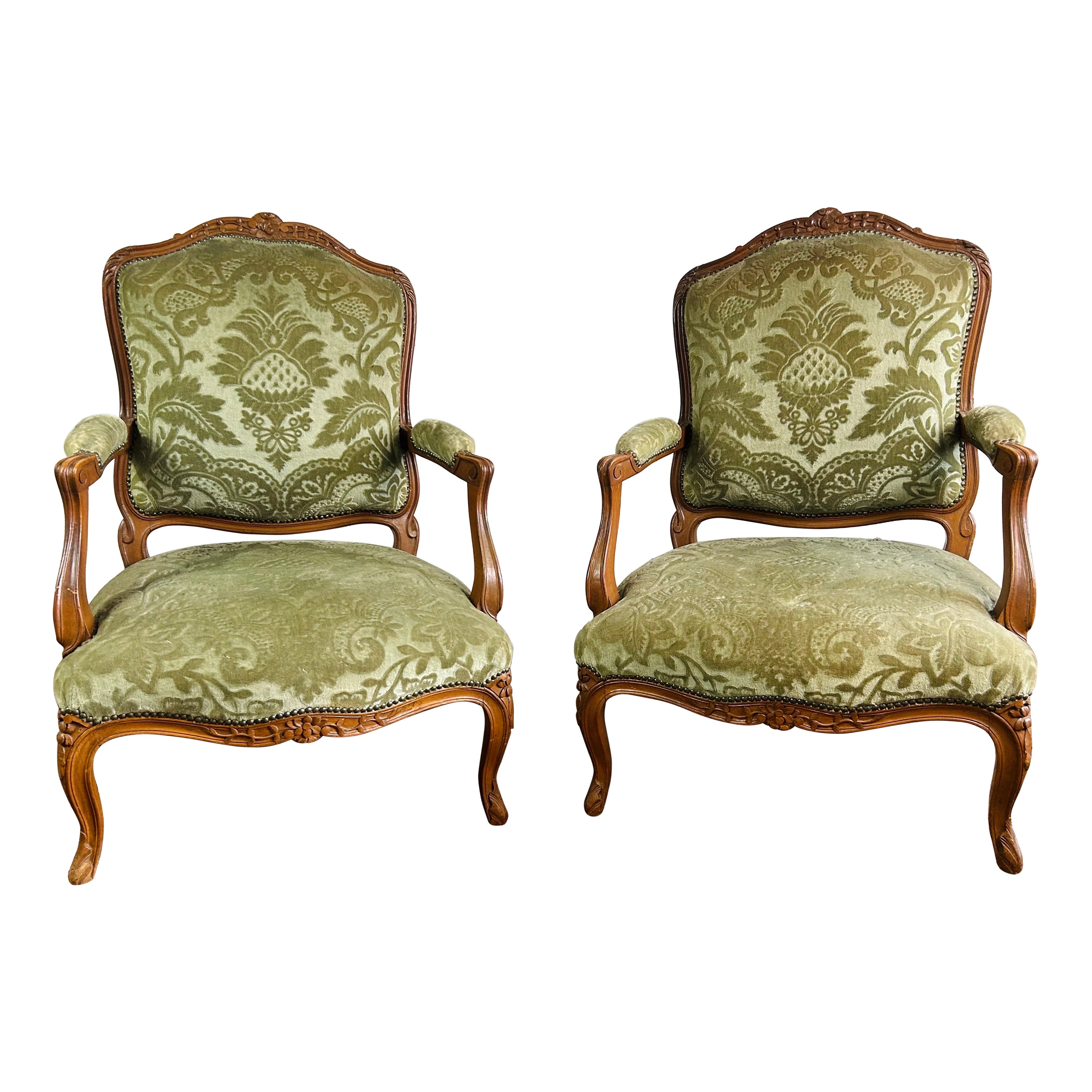 French Pair Queen Louis XV cabriolet armchairs green velvet upholstery 19th  For Sale
