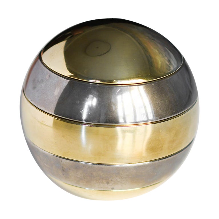 70s Ashtray Set by Tommaso Barbi in Metal and Brass For Sale