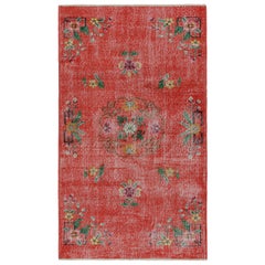 Vintage Zeki Müren Teppich in Rot mit floralen Mustern, von Rug & Kilim