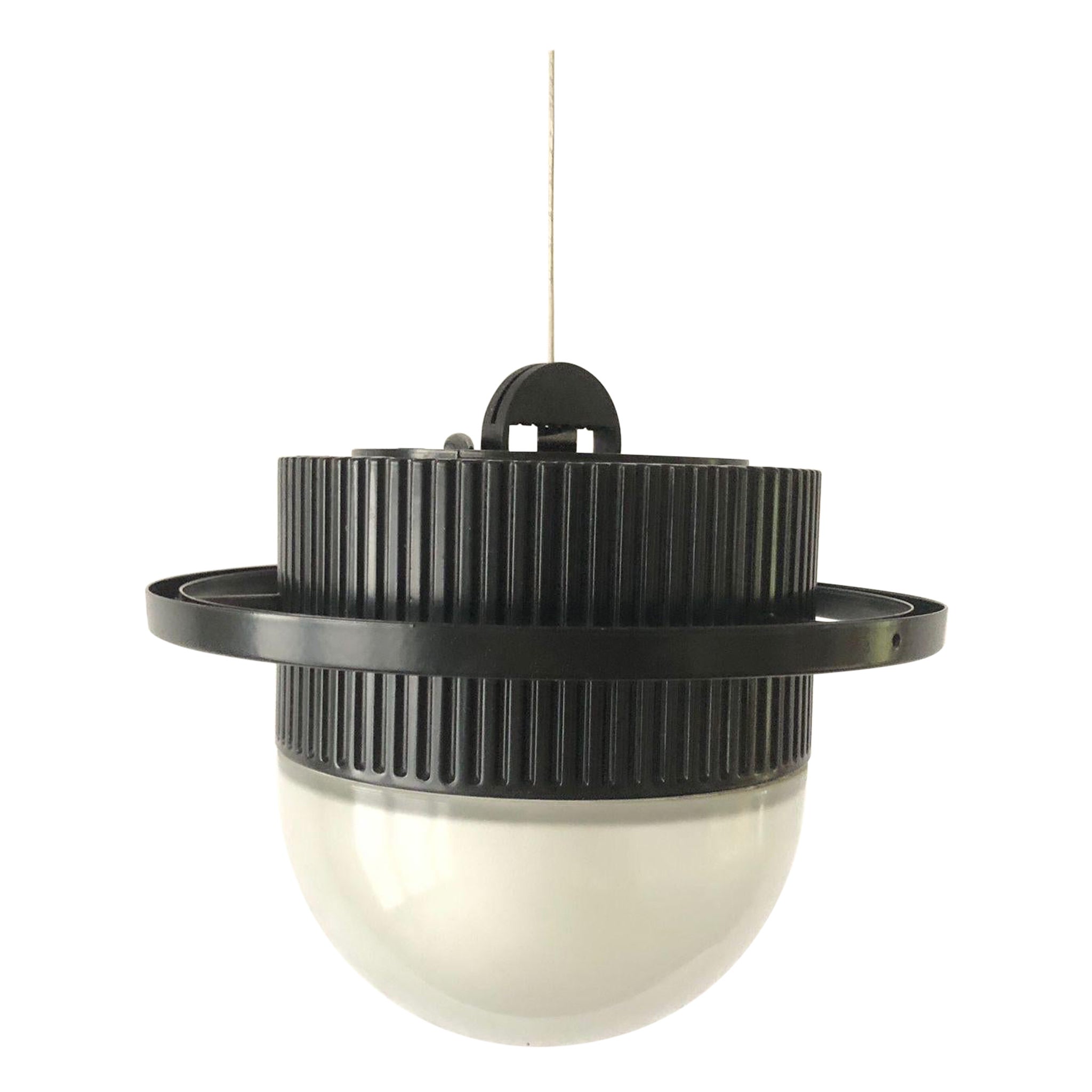 Lampe à suspension à chevrons de Barbieri e Marianelli pour Tronconi Milano, années 1980, Italie en vente