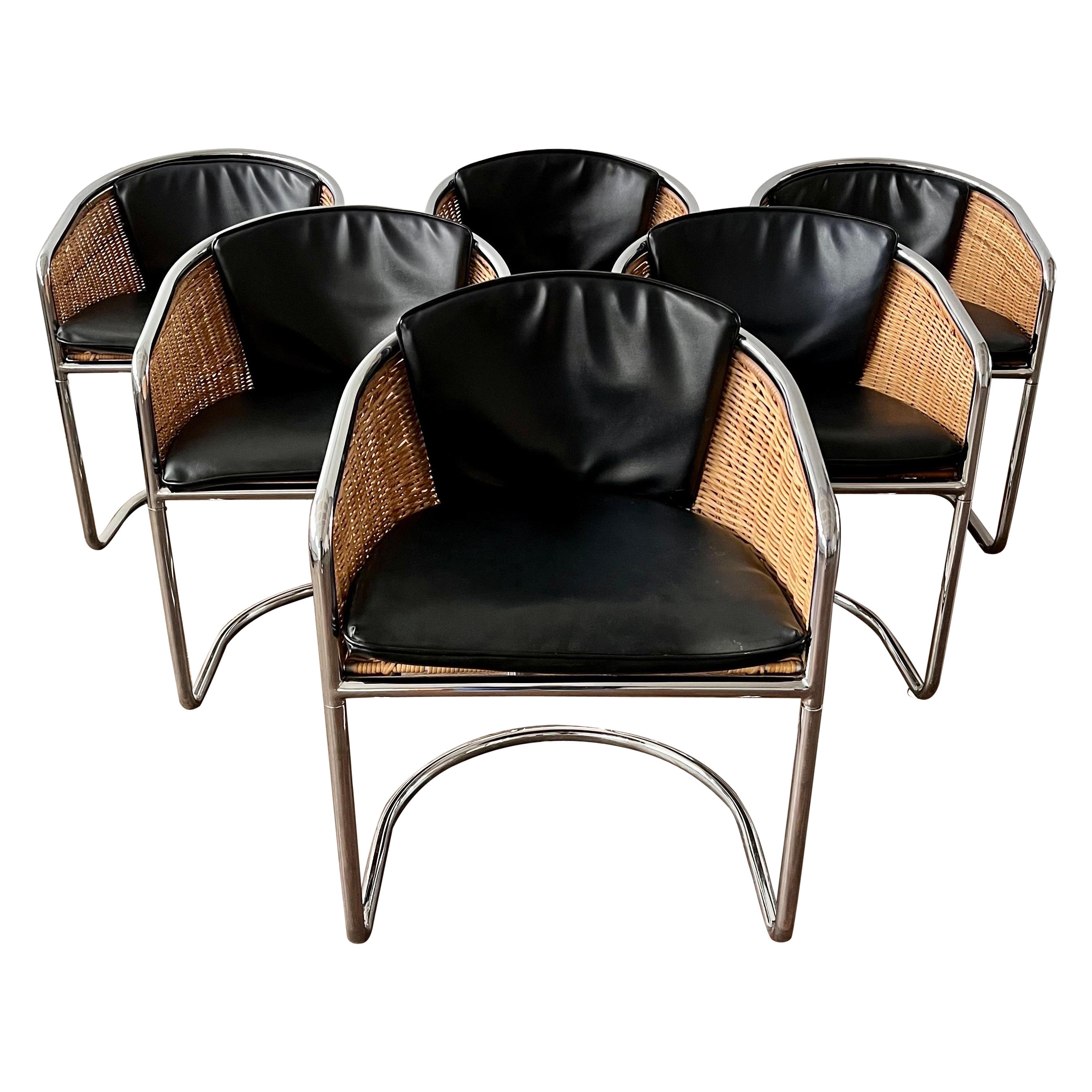 Freitragende Esszimmerstühle aus Chrom und Korbweide im Anton Lorenz-Stil