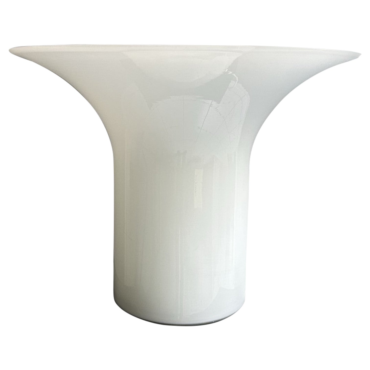 Lampe vintage des années 70, en verre de Murano blanc laiteux, fabrication italienne