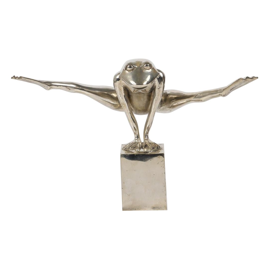 Look at my legs - Platinum plated frog sculpture by R + R Art & Design, Sweden For Sale