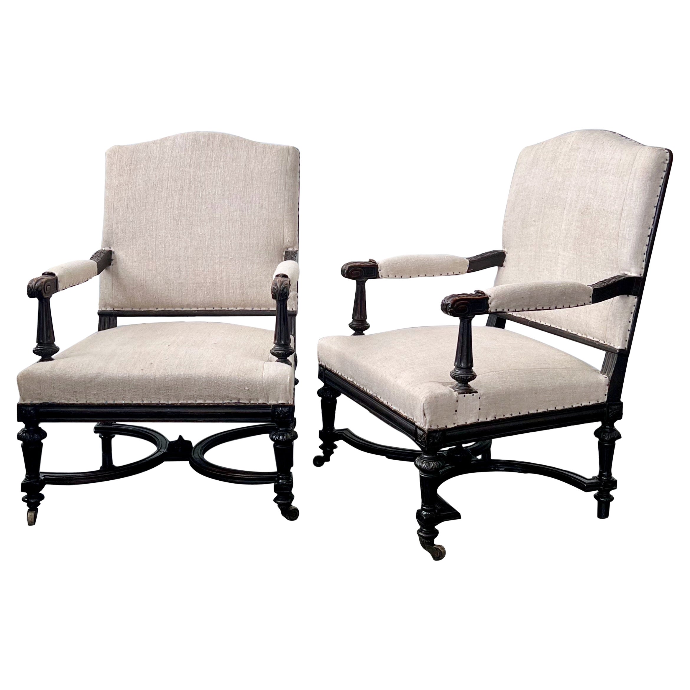 Paire de fauteuils Napoléon III français ébonités du 19ème siècle en vente