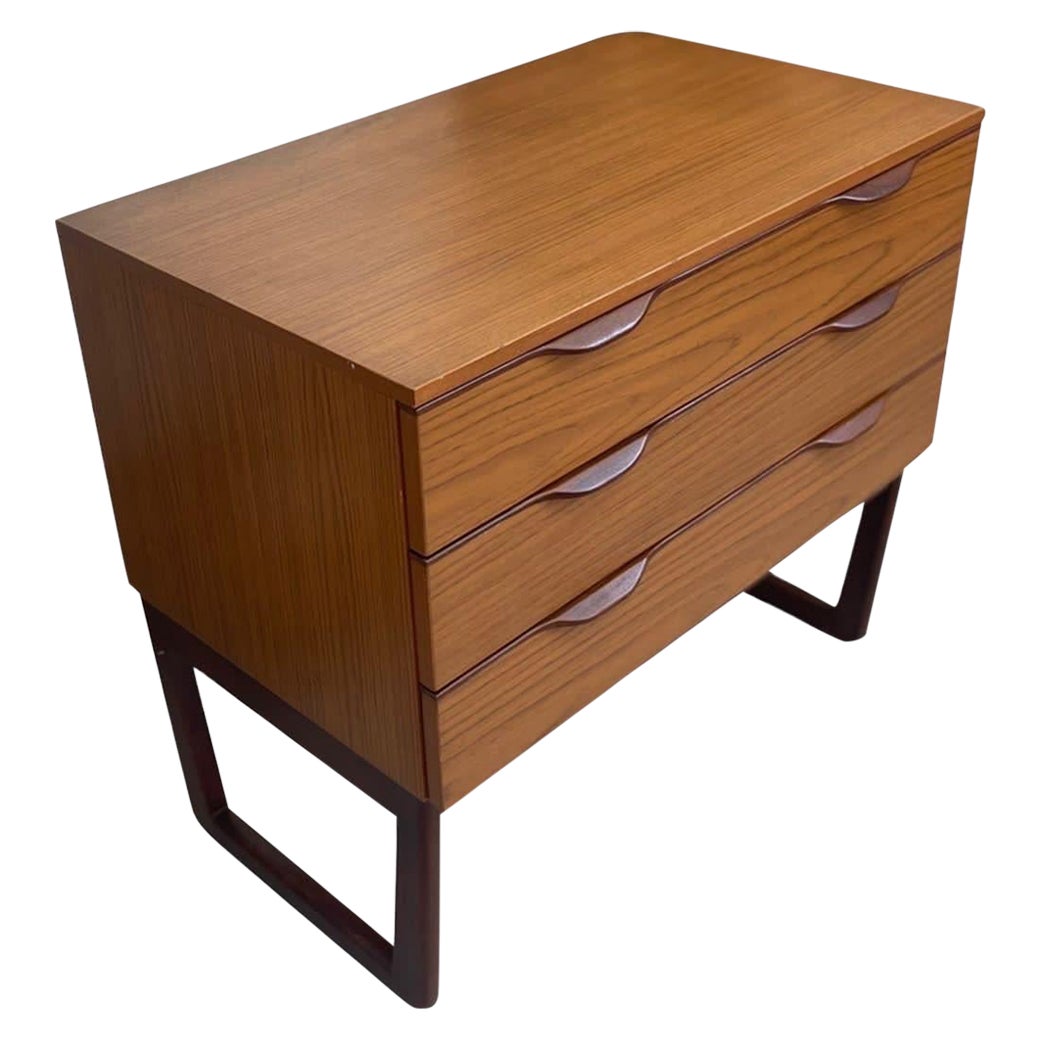 Vintage Danish Modern Dresser With Unique Handles For Sale