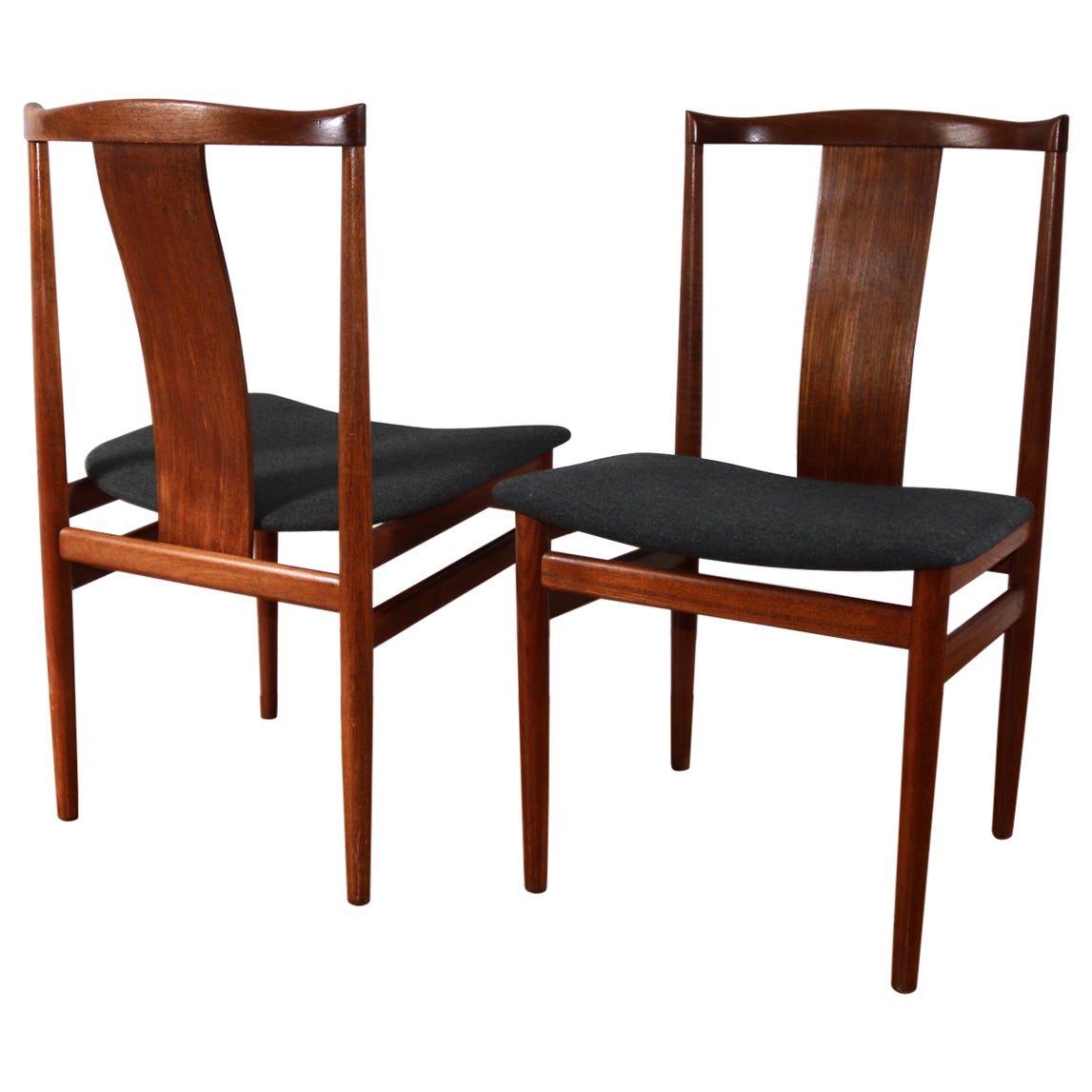 Paire de chaises scandinaves vintage en teck henning Sorensen en vente