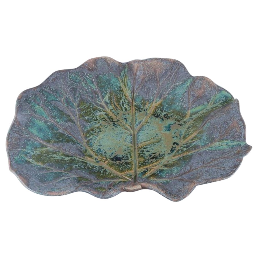 Linda Mathison, Sweden. Colossal leaf-shaped  ceramic bowl. Dated 2004 For Sale
