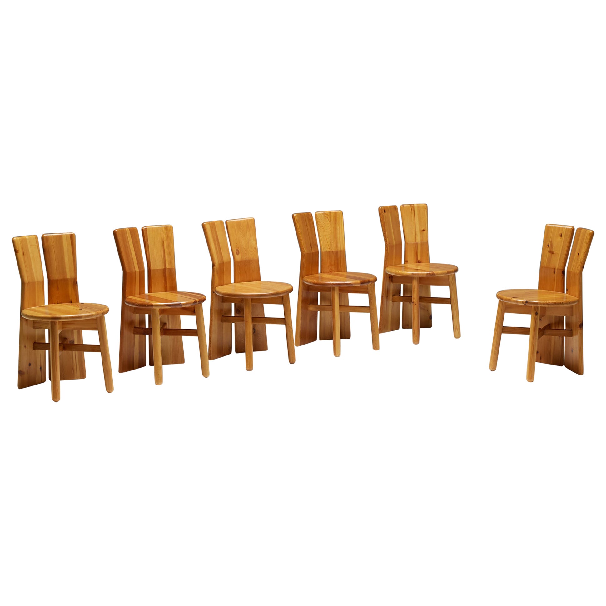 Italian Brutalist Pine Dining Chairs, Italy, 1970s For Sale