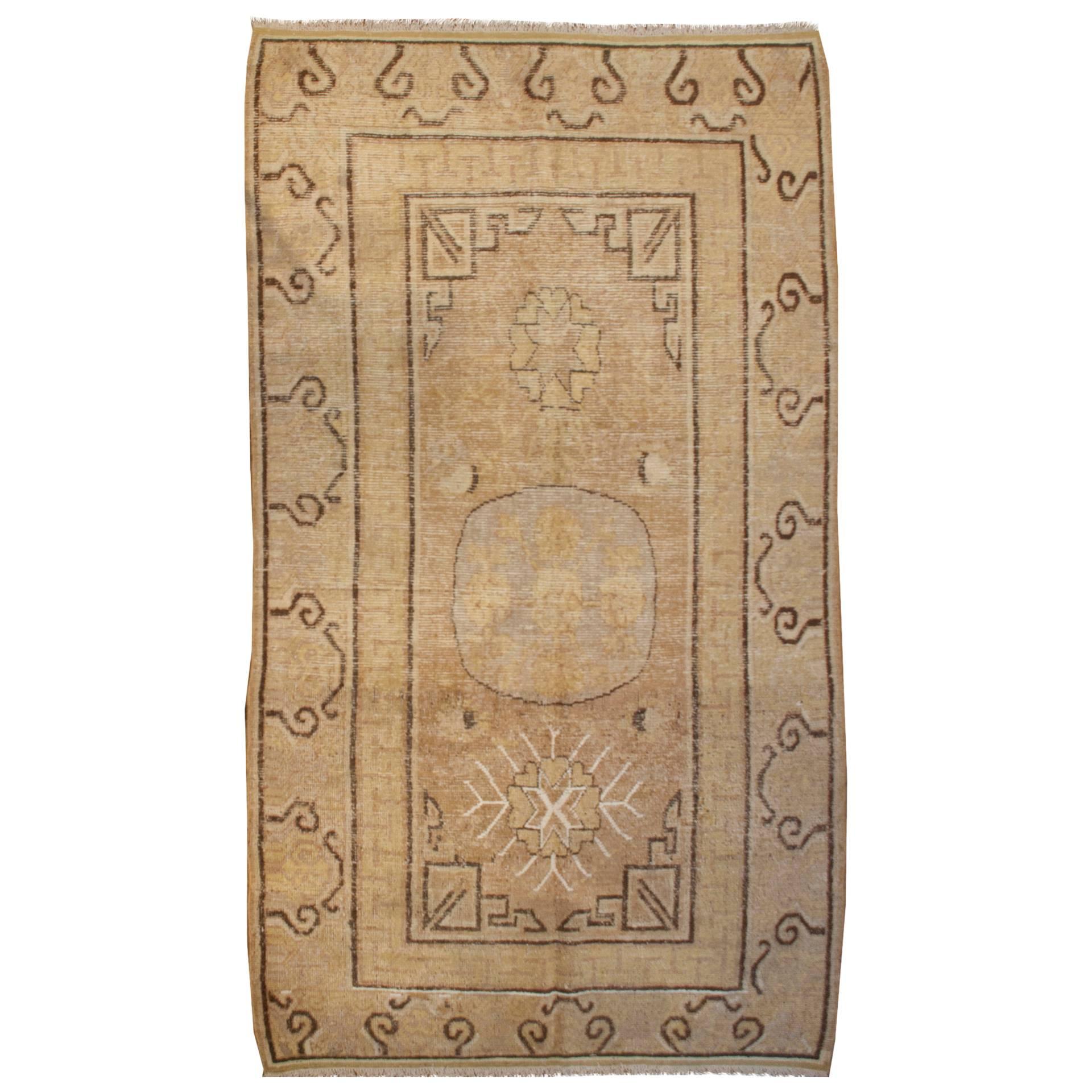 Early 20th Century Samarkand Rug For Sale