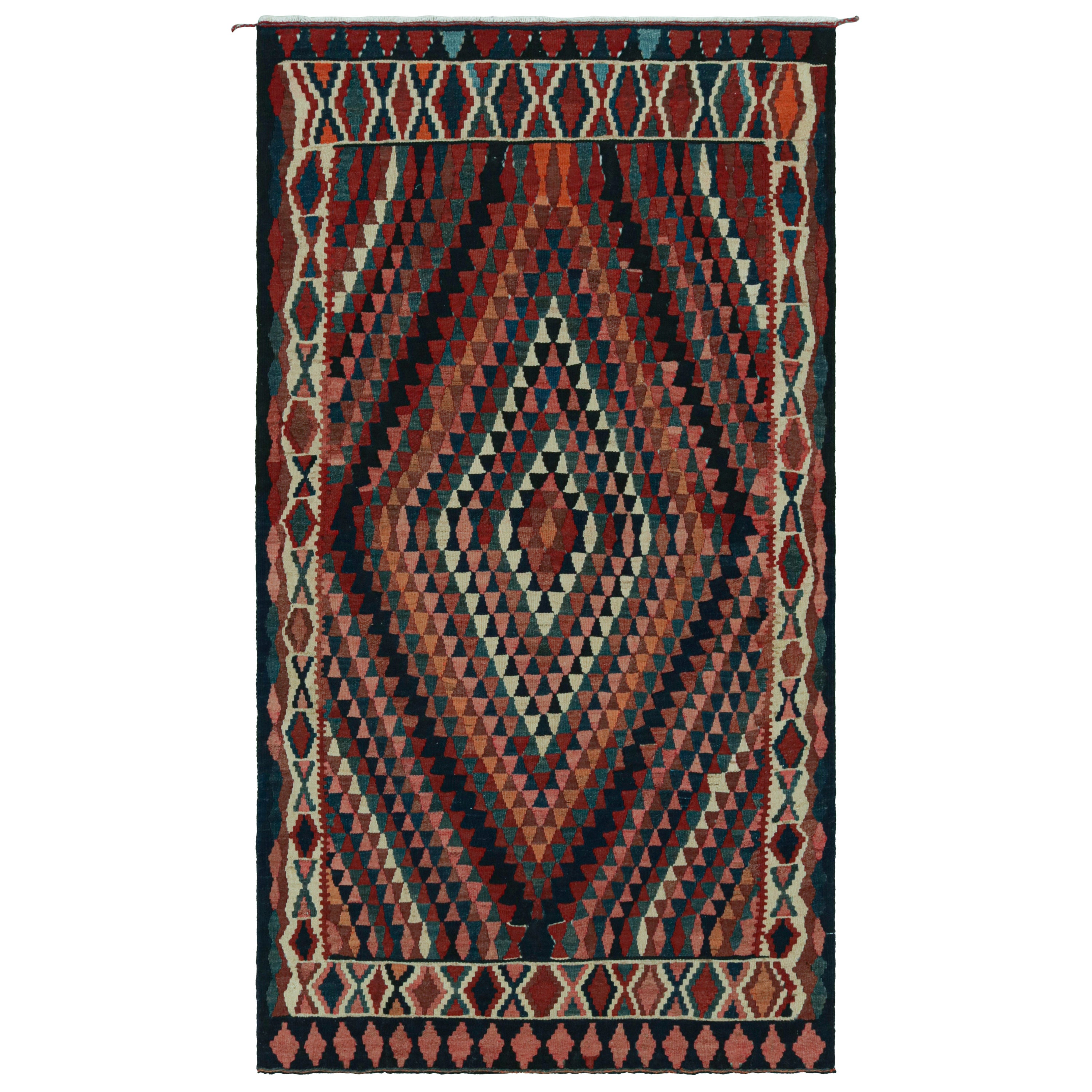 Alter afghanischer Stammes-Kilim mit bunten geometrischen Mustern, von Rug & Kilim im Angebot