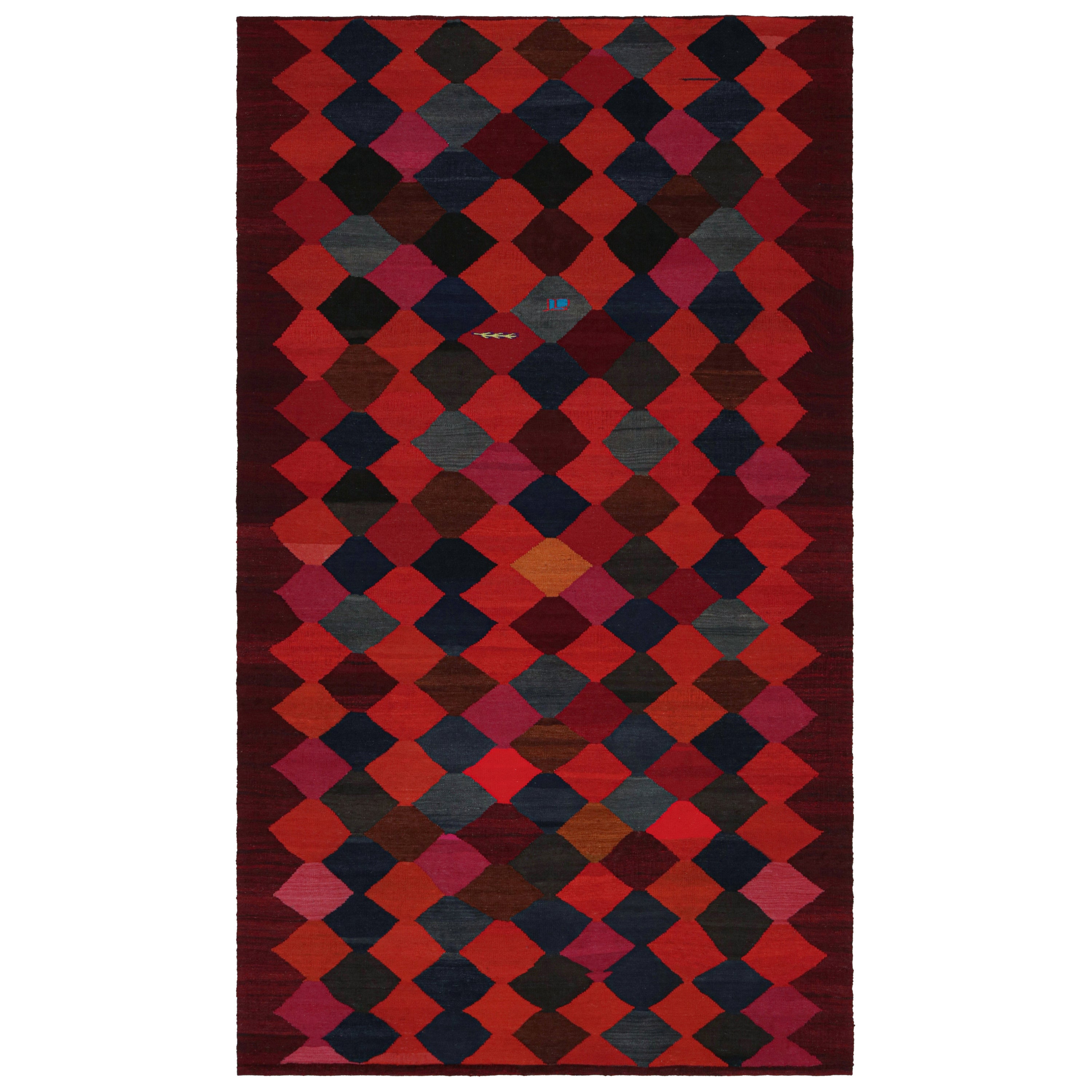 Persischer Vintage-Kelim-Teppich in Rot mit bunten Streifen von Rug & Kilim, Vintage im Angebot