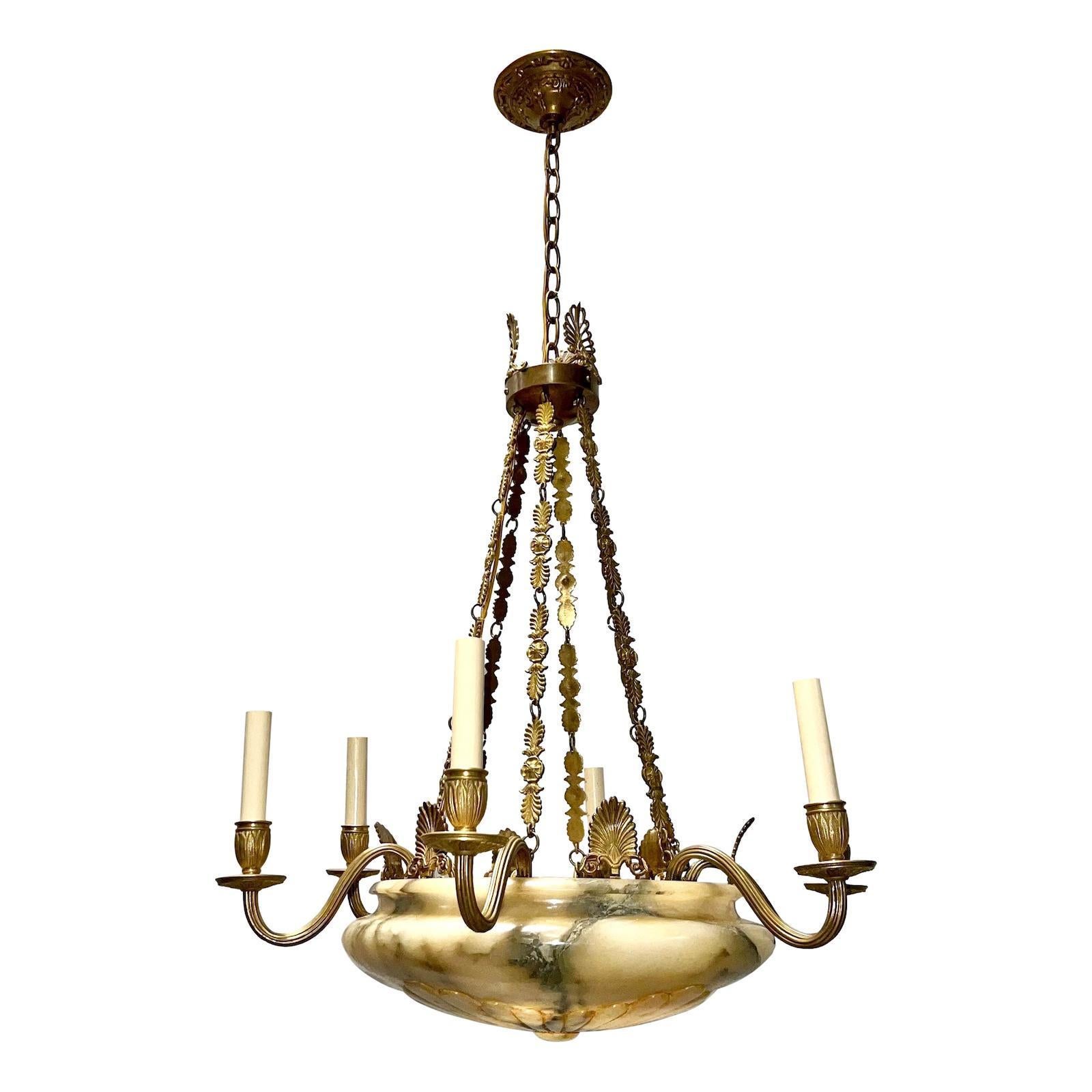 Lustre néoclassique en albâtre