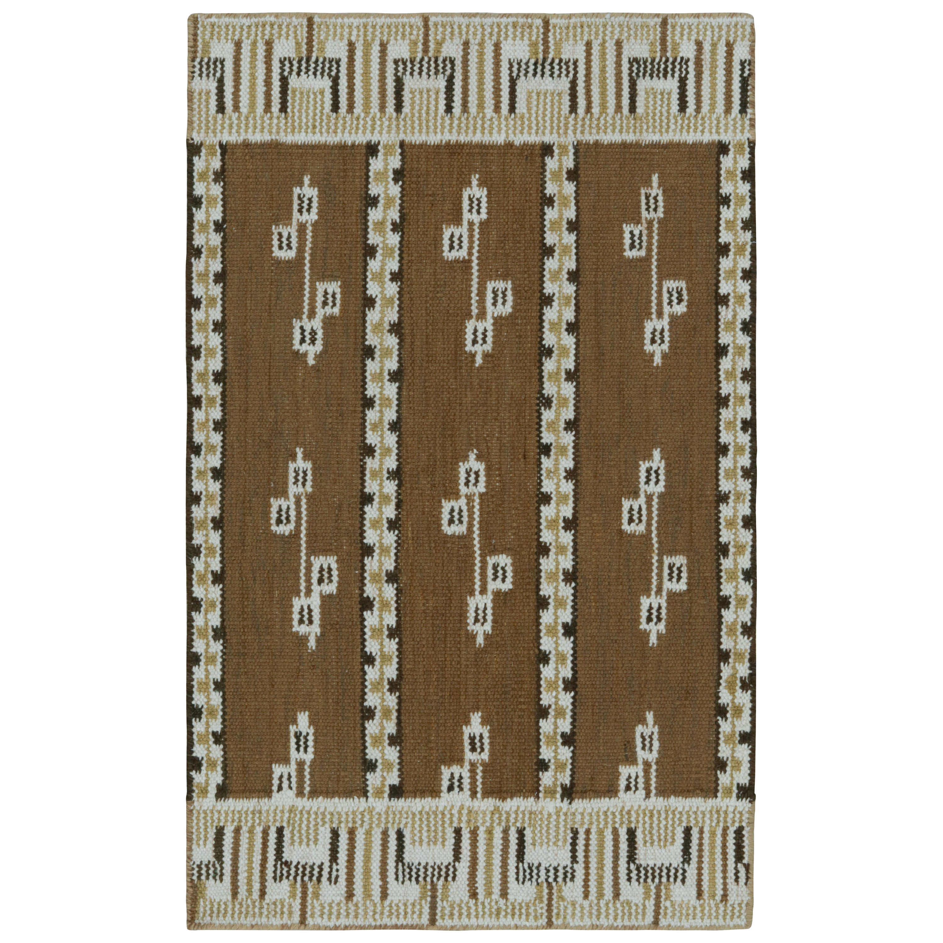 Rug & Kilim’s Scandinavian Style Kilim Rug in Brown with Geometric Patterns For Sale