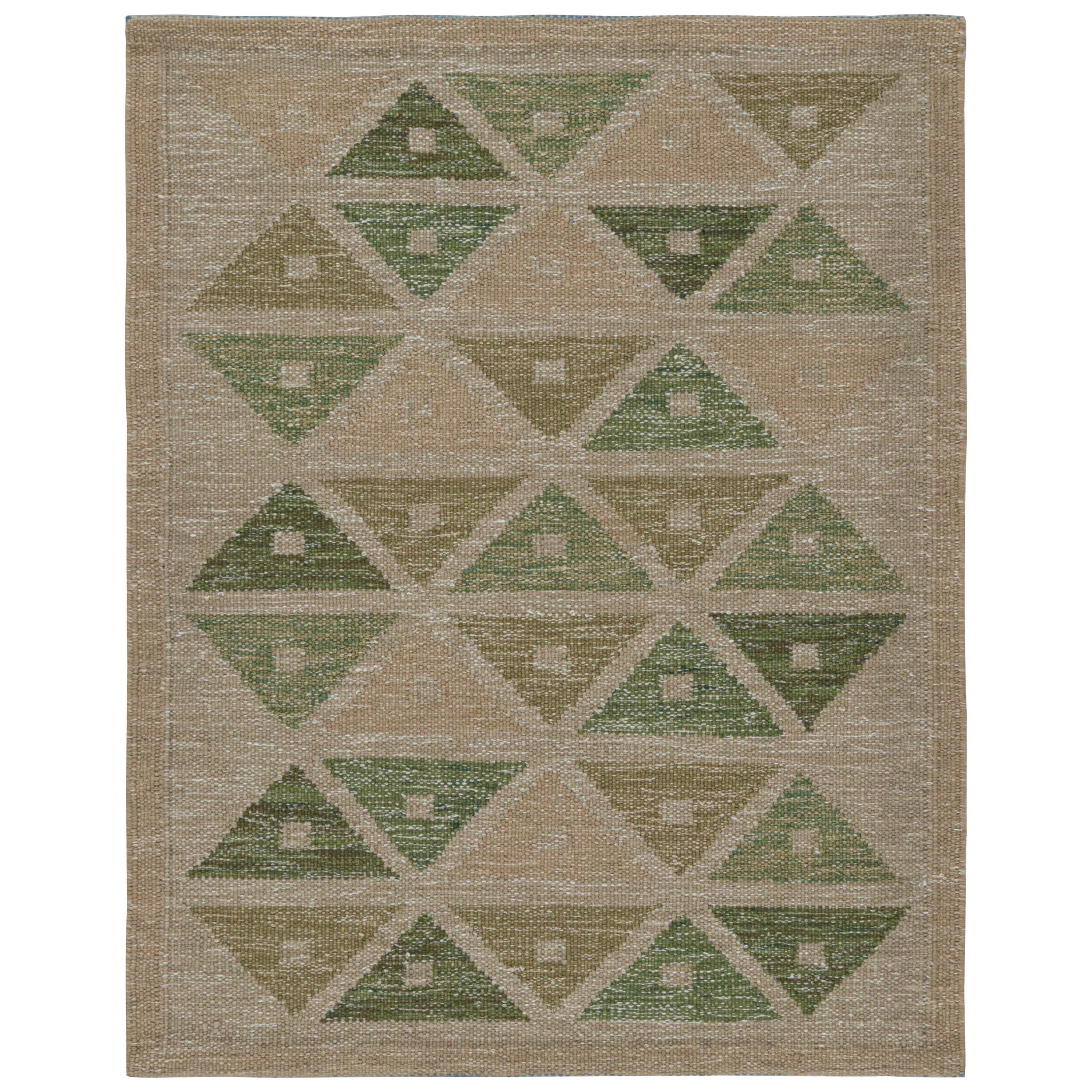 Rug & Kilim's skandinavischer Kilim-Teppich mit braunen und grünen geometrischen Mustern im Angebot