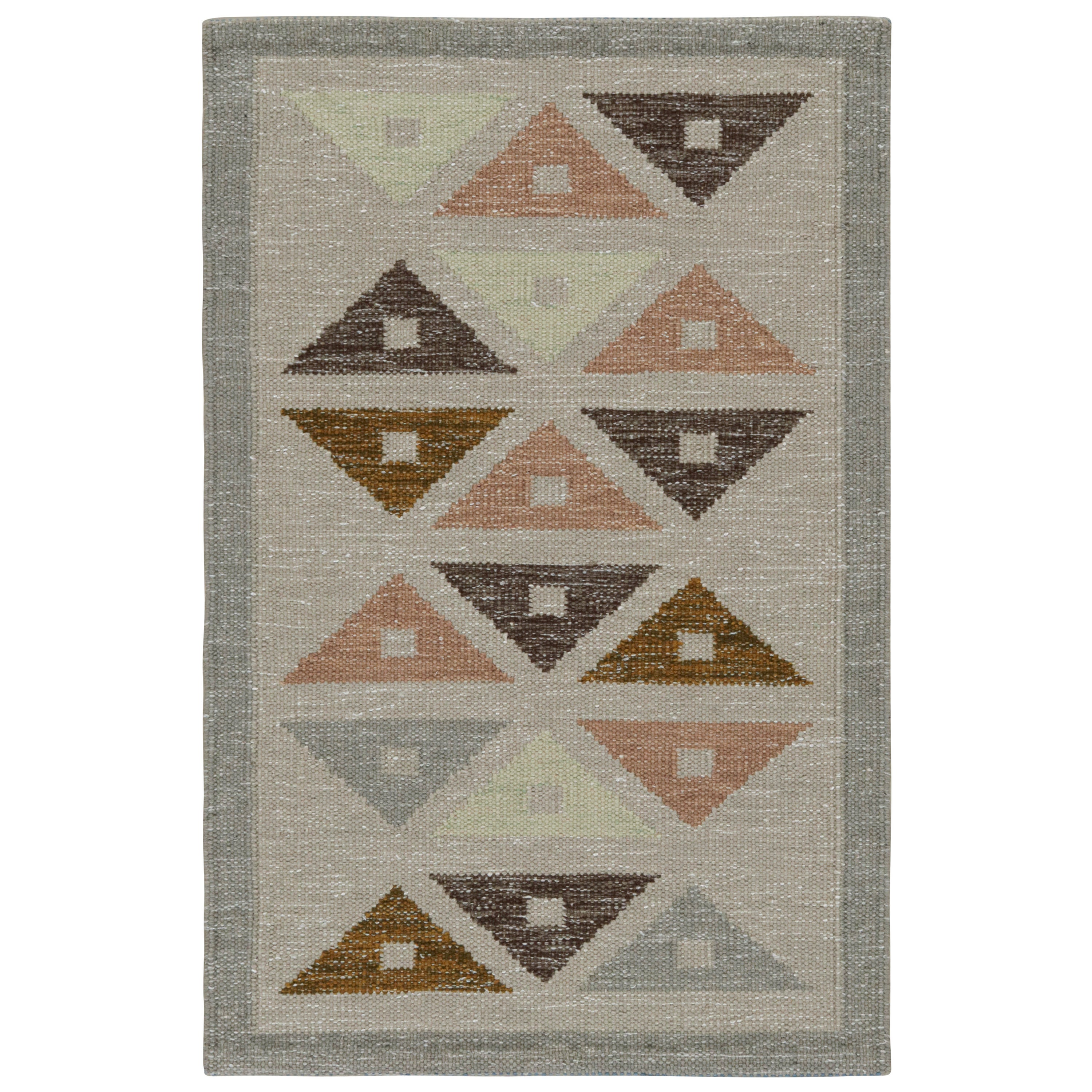 Rug & Kilim’s Scandinavian Style Kilim Rug in Grey with Geometric Patterns