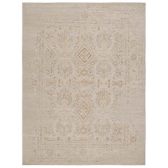 Rug & Kilim's Oushak-Teppich in Greige & Brown mit Blumenmustern