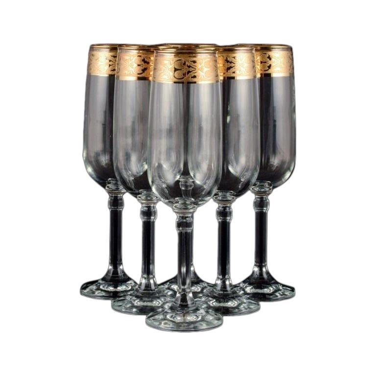 Italian Design, Six Champagne Glasses in Clear Art Glass with Gold Rim