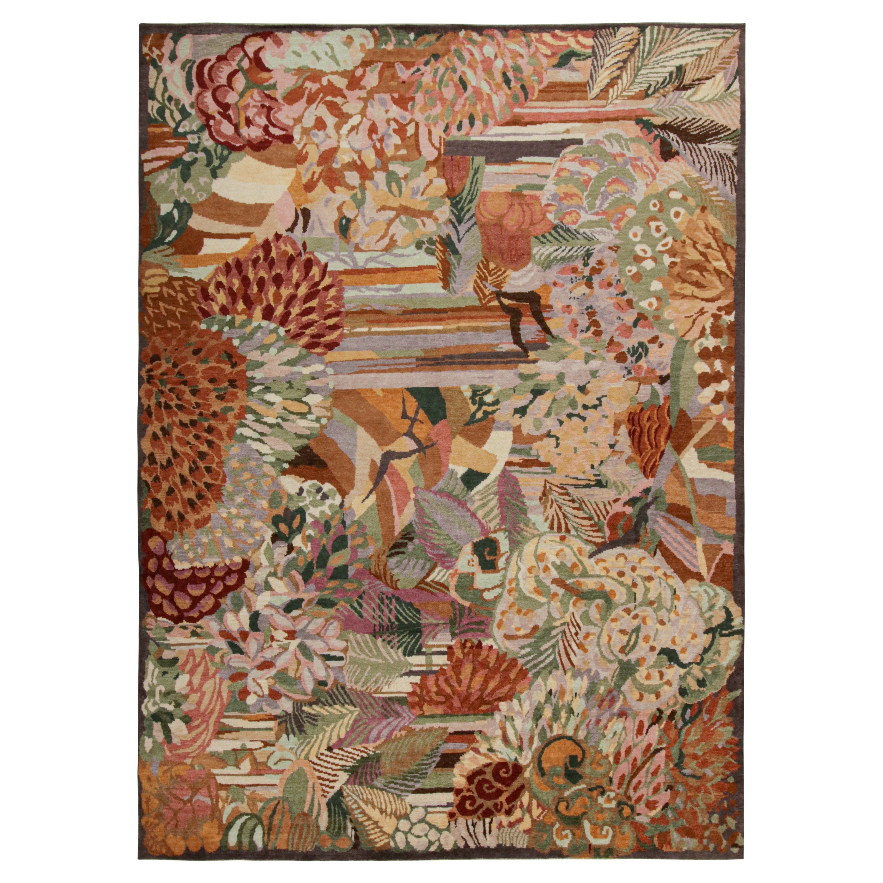 Rug & Kilim's French Style Art Deco rug in Polychromatic Floral Patterns (tapis Art déco de style français à motifs floraux polychromes) en vente