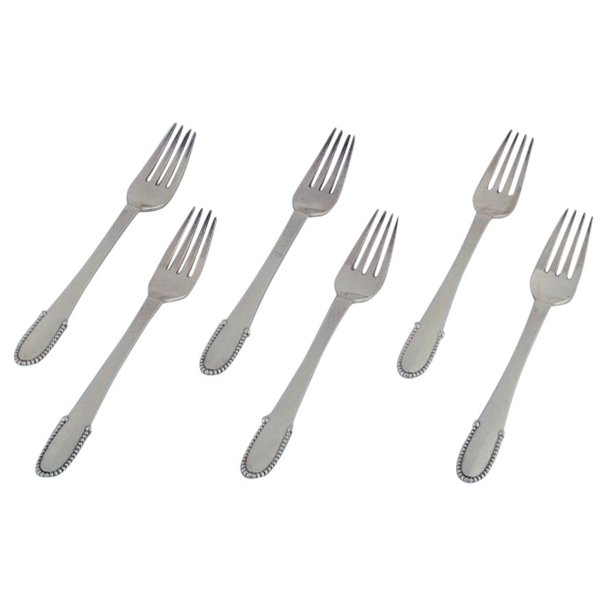 Georg Jensen Beaded. Set of six lunch forks in sterling silver. 1933-1944 For Sale