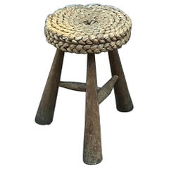 Stool in wood and raffia