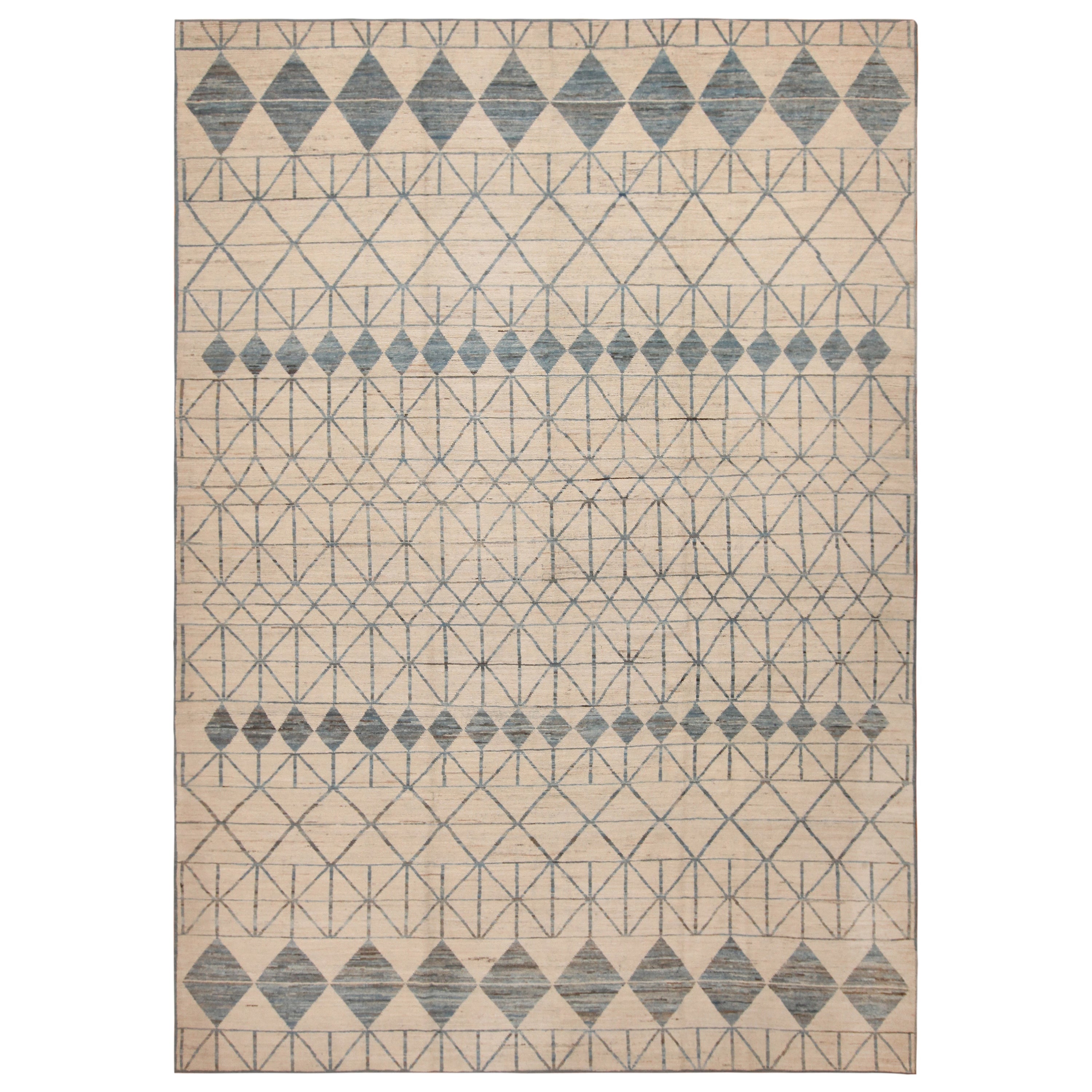 Nazmiyal Collection Geometric Design Central Asian Rug. 10 ft 2 in x 14 ft 3 in For Sale