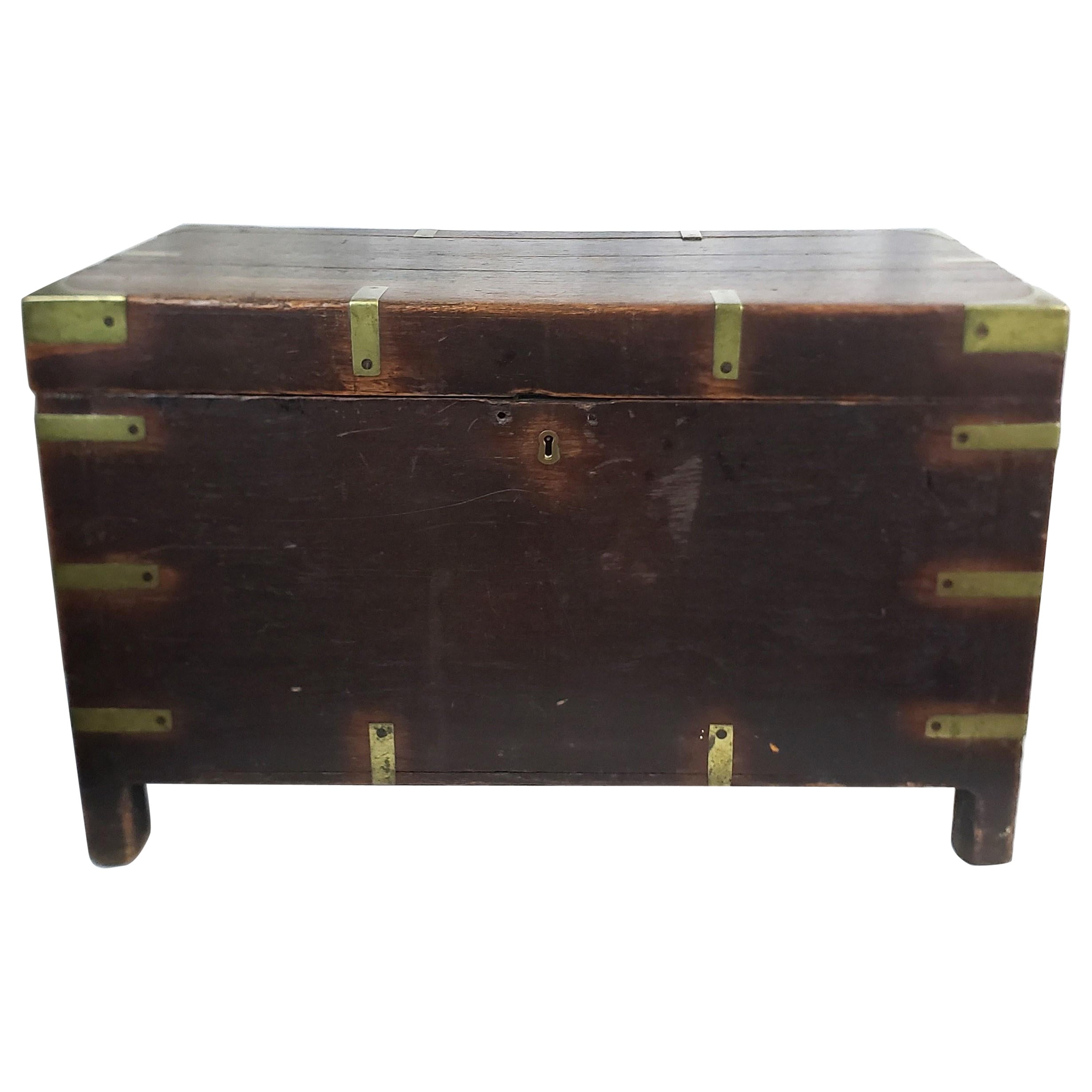 Antique Georgian Oak Campaign Chest with Brass Accents For Sale