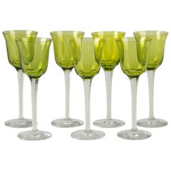 Set of 7 Crystal Wine Glasses - Lalique - Model Treves - 1955