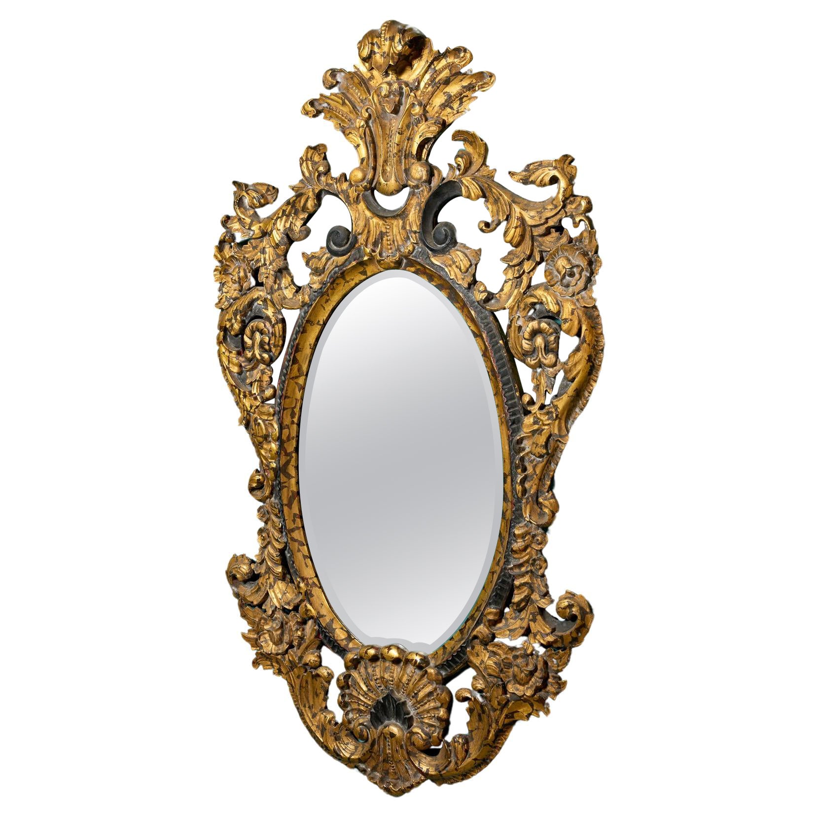 Miroir mural ovale de style rococo français à parcellaire doré en vente