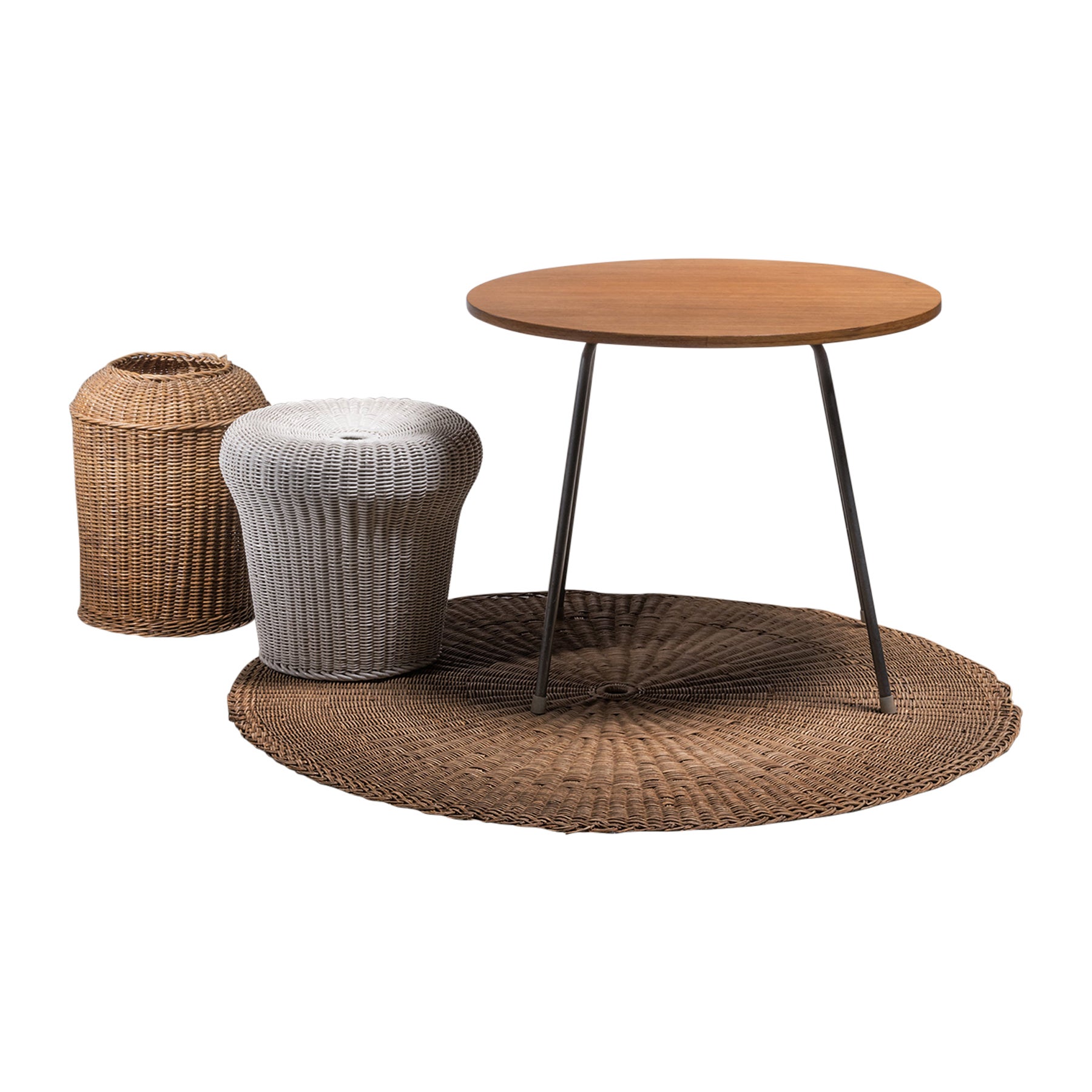 Egon Eiermann table with wicker basket and floor mat For Sale
